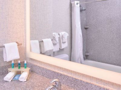 Hotel Express - Otay Mesa, An Ihg 2*